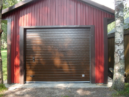 Гаражные секционные ворота