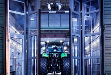 Установка складывающихся ворот "под ключ"